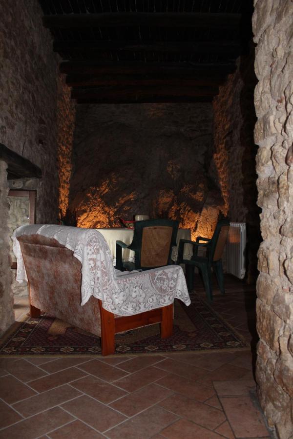 Il Castello sul Lago Arrone Esterno foto